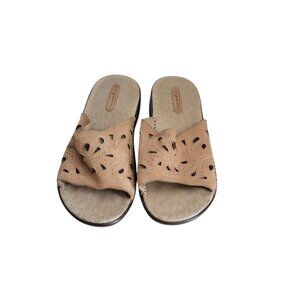 Women's Easy Spirit Mule Sandals 6.5 Tan